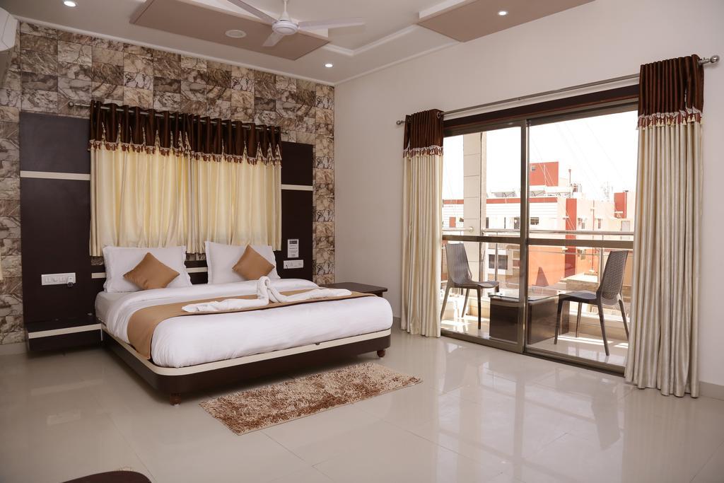 Hotel Rudra Plaza Dwārka Zewnętrze zdjęcie