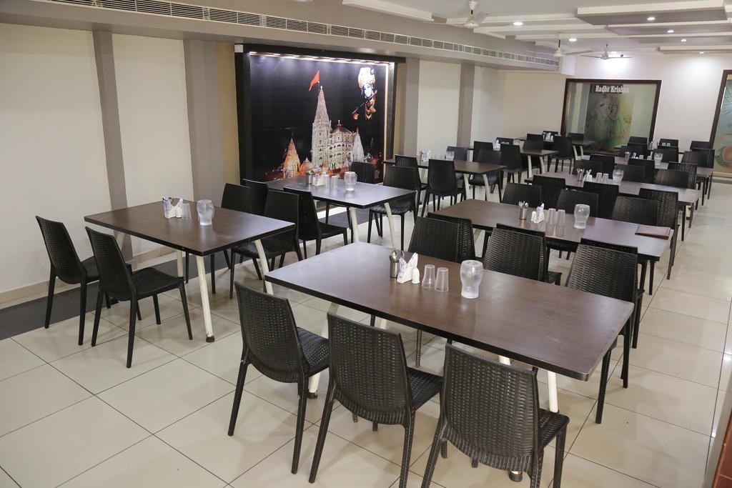 Hotel Rudra Plaza Dwārka Zewnętrze zdjęcie