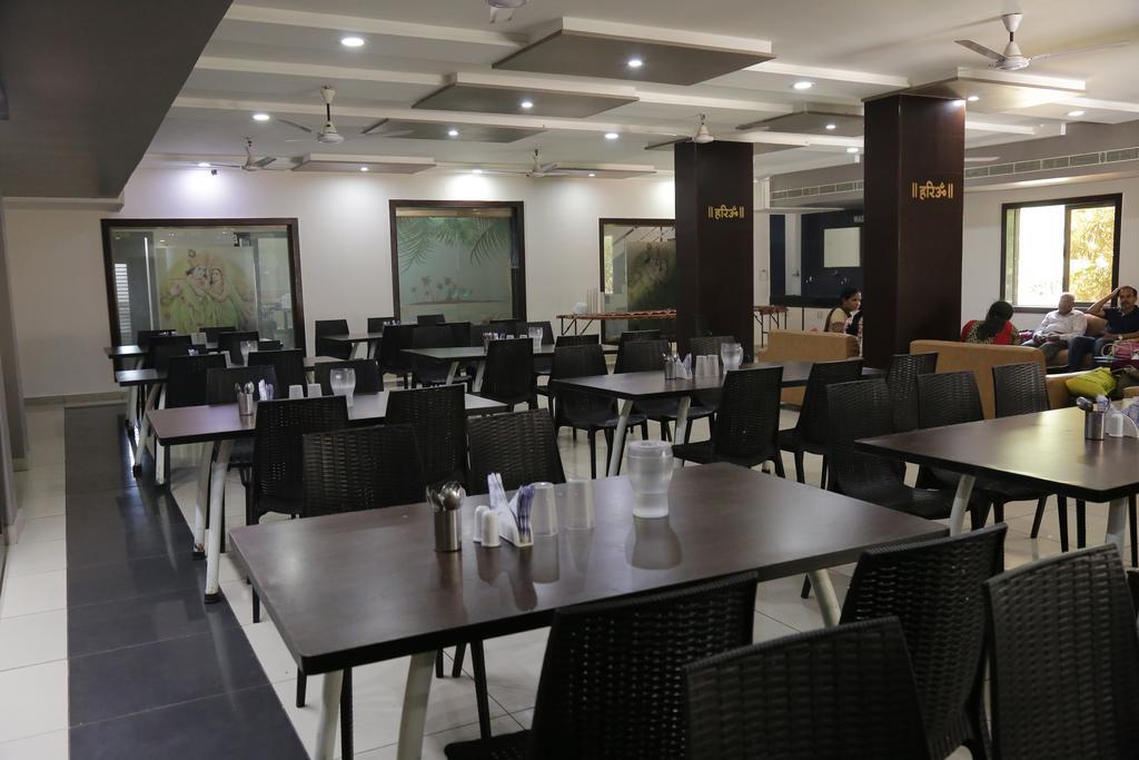 Hotel Rudra Plaza Dwārka Zewnętrze zdjęcie